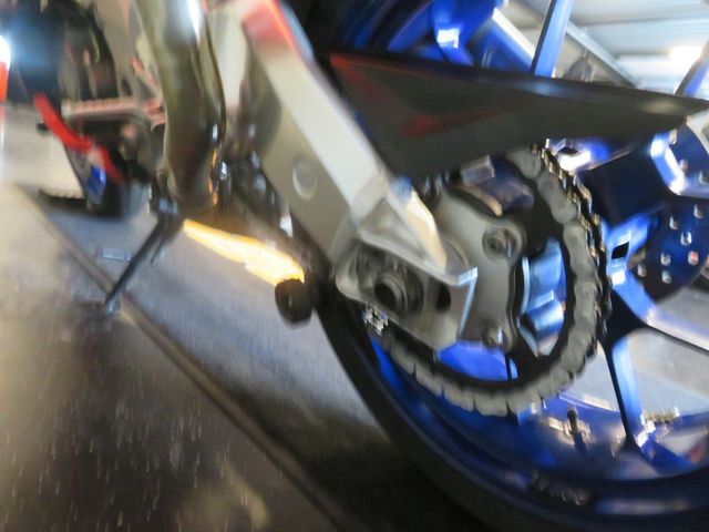 aprilia - tuono-1000-r