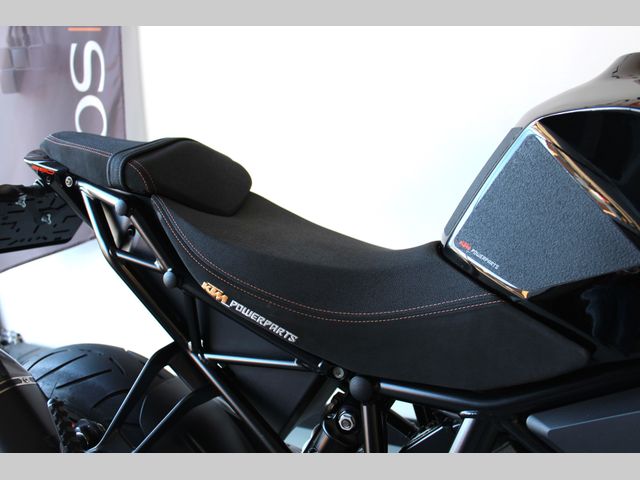 ktm - 1290-super-duke-r