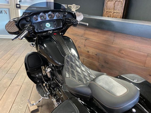 harley-davidson - street-glide-cvo-flhxse