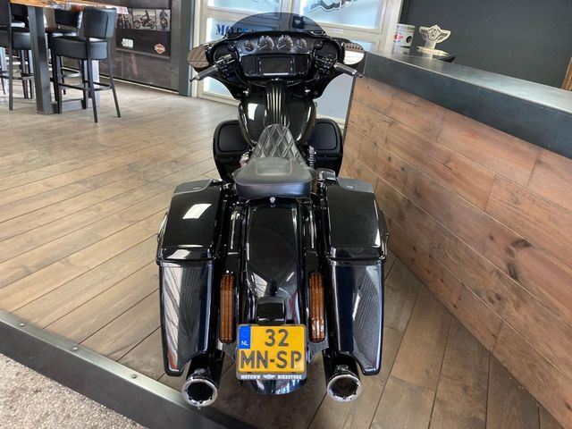 harley-davidson - street-glide-cvo-flhxse