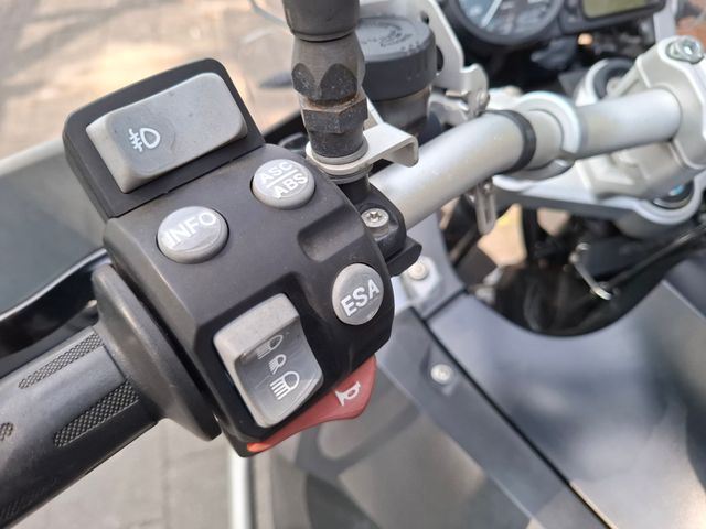bmw - r-1200-gs-adventure