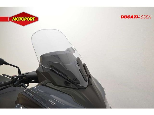 yamaha - tricity-300