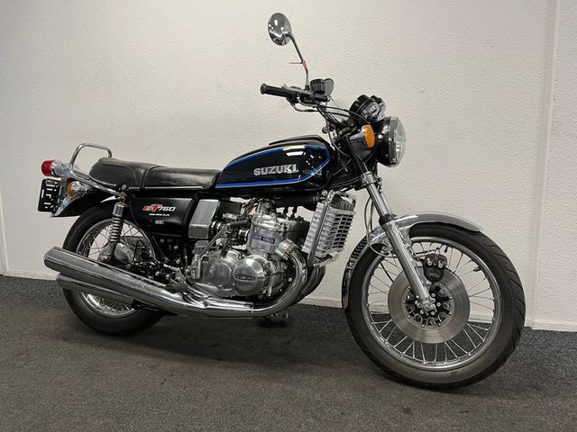 suzuki - gt-750