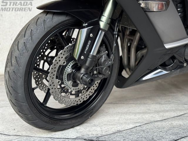 kawasaki - z-1000-sx-abs