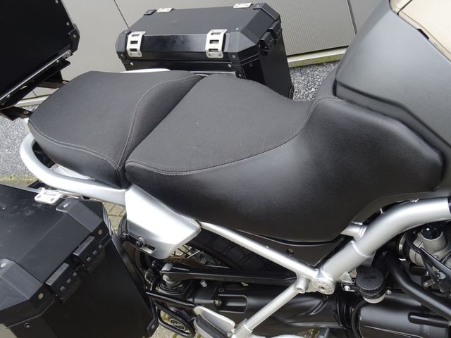 moto-guzzi - stelvio-1200-8v-ntx