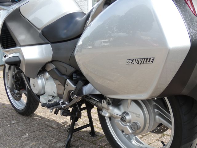 honda - nt-700-v-deauville
