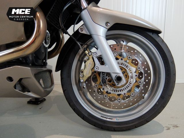 moto-guzzi - norge-1200-gtl