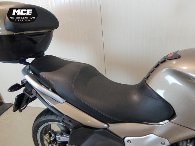 moto-guzzi - norge-1200-gtl