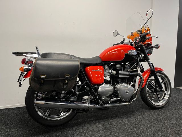 triumph - bonneville-se