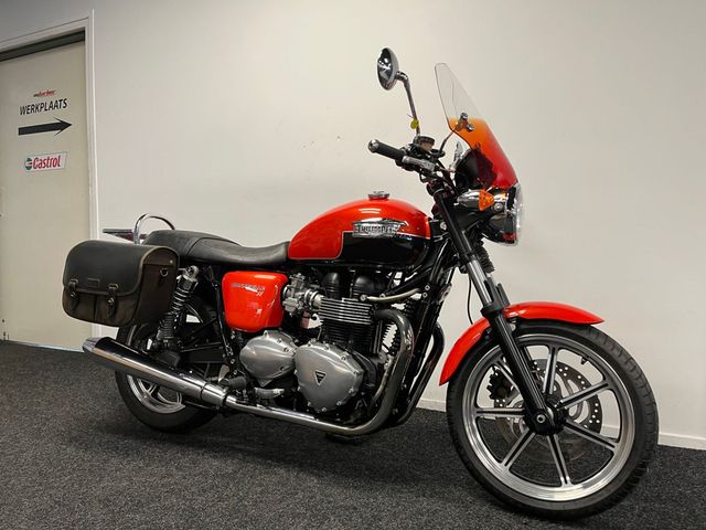 triumph - bonneville-se