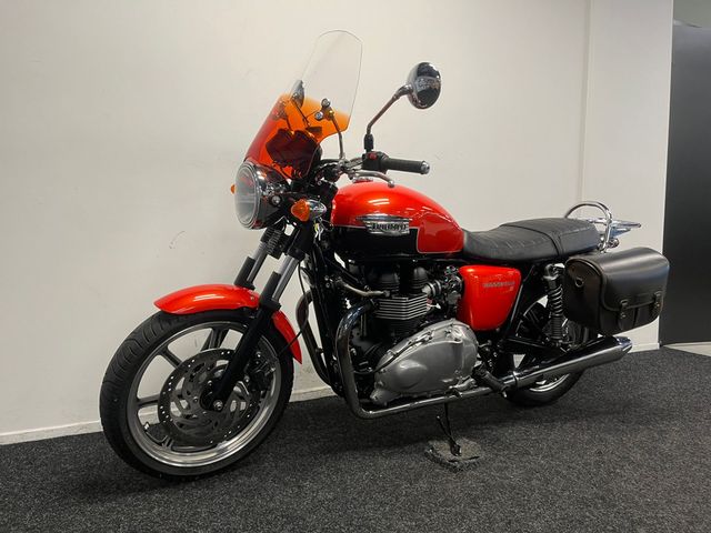 triumph - bonneville-se