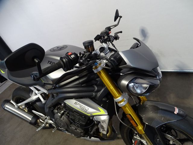 triumph - speed-triple-1200-rs