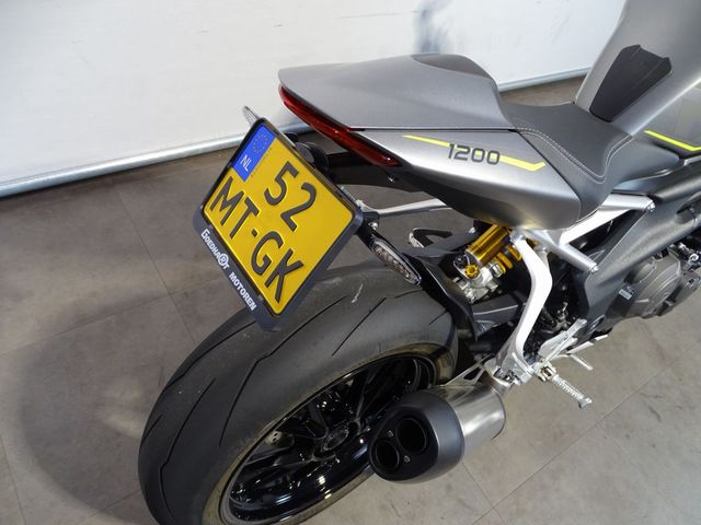 triumph - speed-triple-1200-rs
