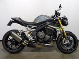 TRIUMPH SPEED TRIPLE 1200 RS