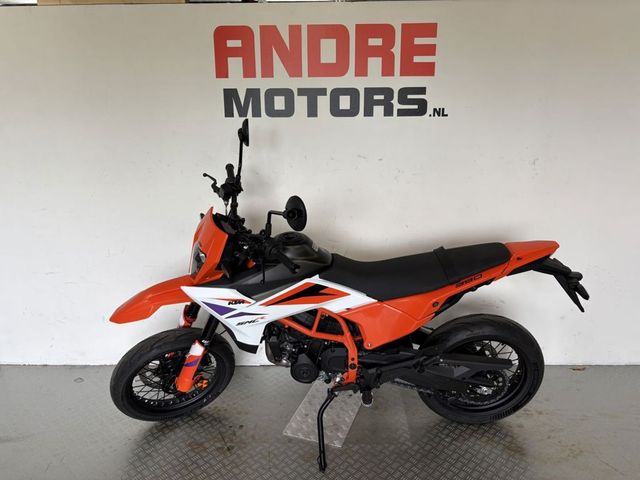 ktm - 390-smc-r
