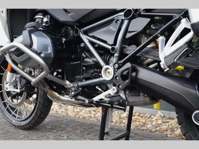 bmw - r-1250-gs-triple-black