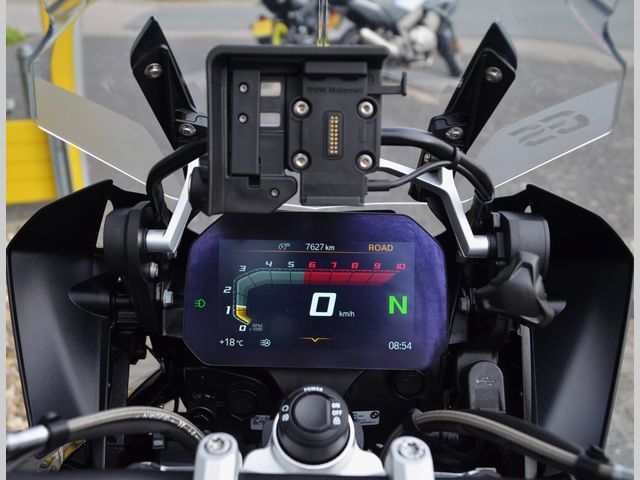 bmw - r-1250-gs-triple-black