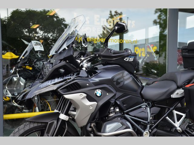bmw - r-1250-gs-triple-black