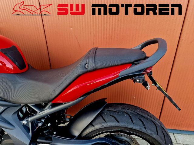 triumph - speed-triple-1050-abs