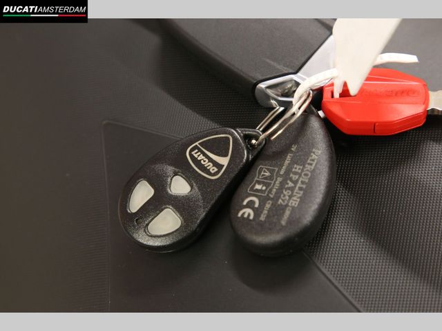 ducati - multistrada-v4-rally