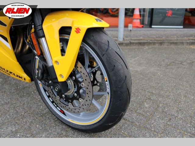 suzuki - gsx-8r