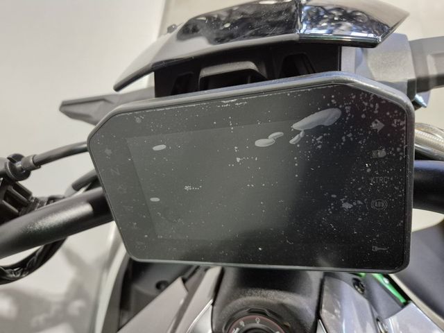 kawasaki - z900-se