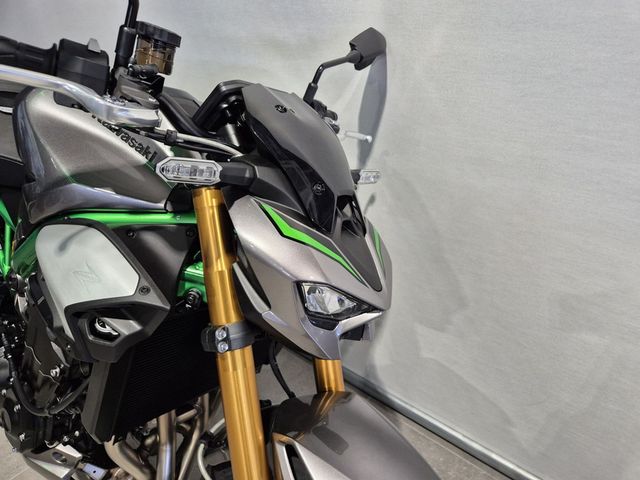 kawasaki - z900-se