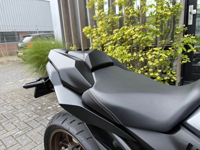 honda - cb-650-r