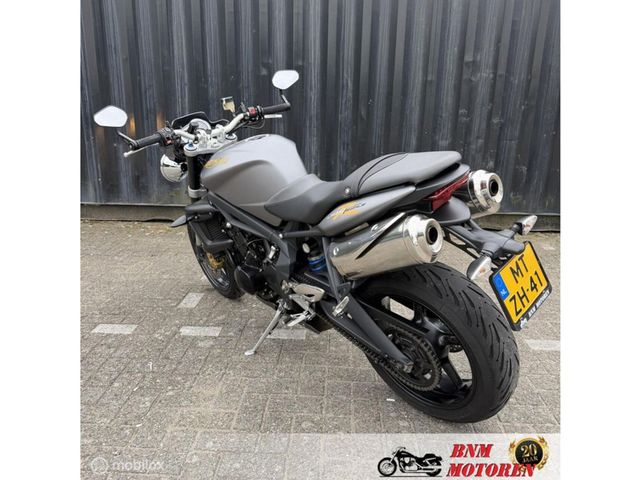 triumph - street-triple-r