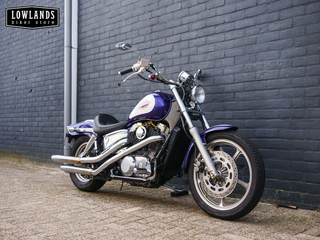 honda - vt-1100-c-shadow