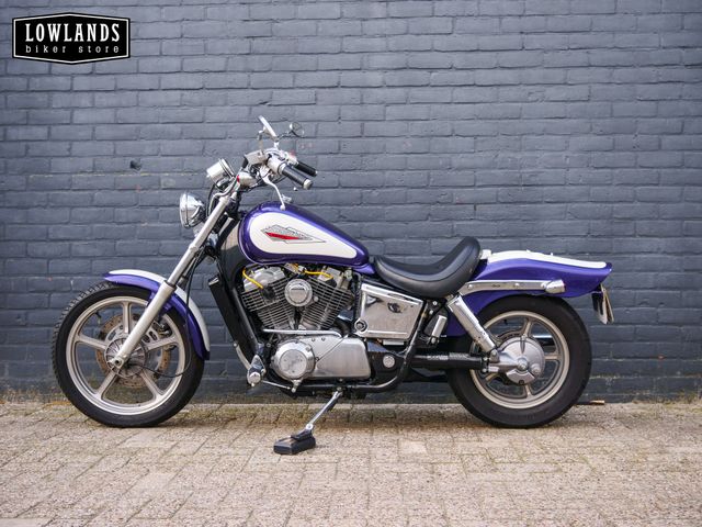 honda - vt-1100-c-shadow