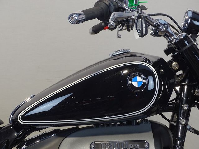 bmw - r-18-classic