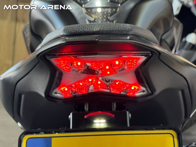 kawasaki - z900
