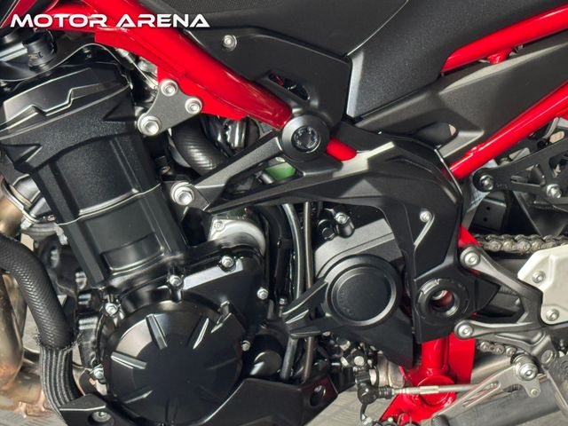 kawasaki - z900