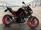 KAWASAKI Z900