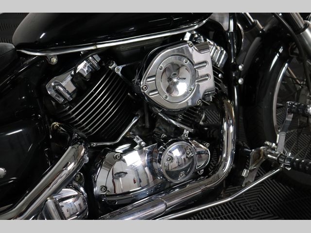 yamaha - xvs-650-dragstar