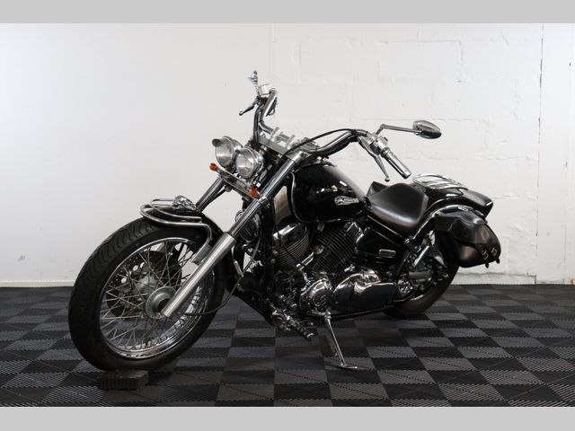 yamaha - xvs-650-dragstar