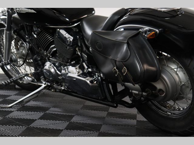 yamaha - xvs-650-dragstar