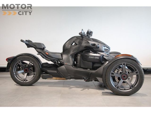 can-am - ryker-900