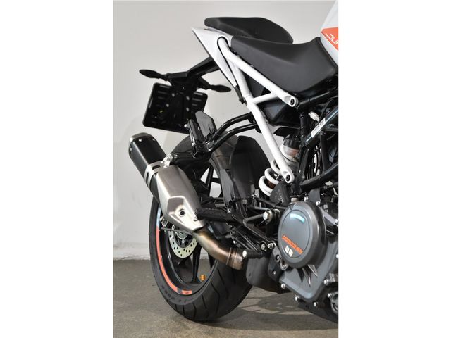 ktm - 390-duke-abs