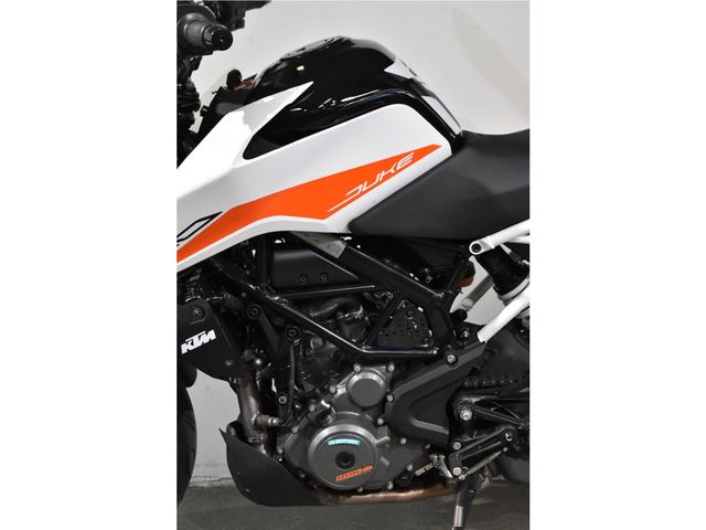 ktm - 390-duke-abs