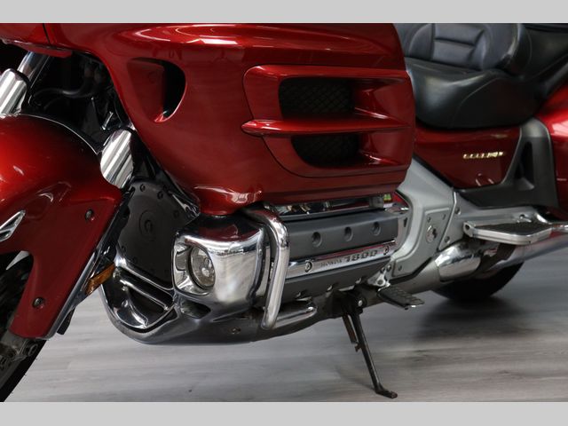 honda - gl-1800-goldwing