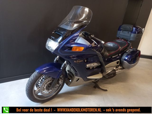 honda - st-1100-pan-european