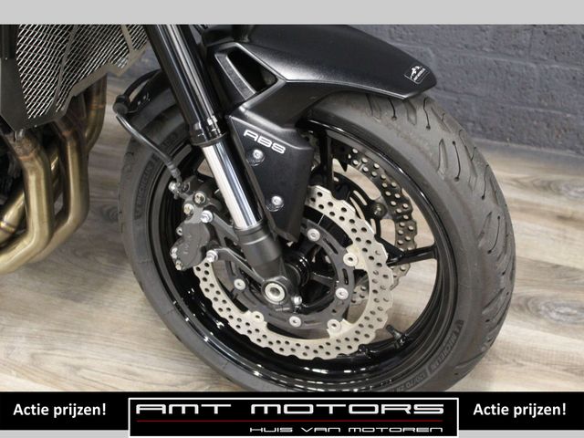 kawasaki - z900-performance