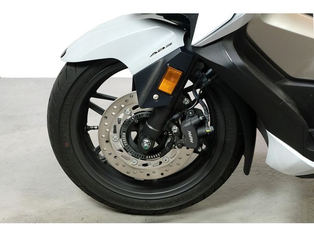 honda - forza-350
