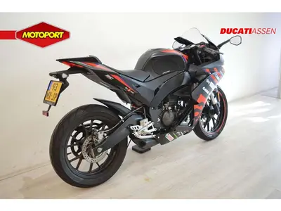 APRILIA RS 125 GP – foto 3