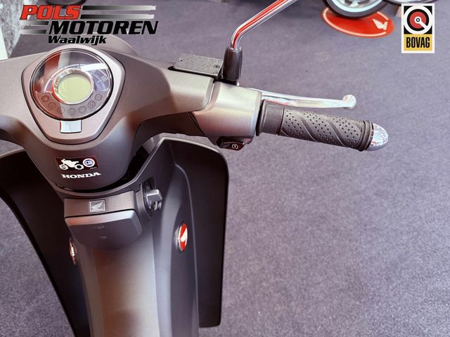 honda - super-cub-c-125