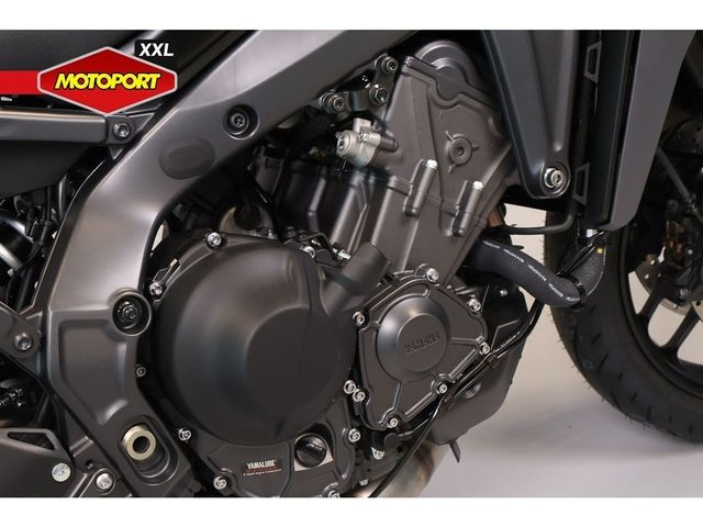 yamaha - mt-09-y-amt