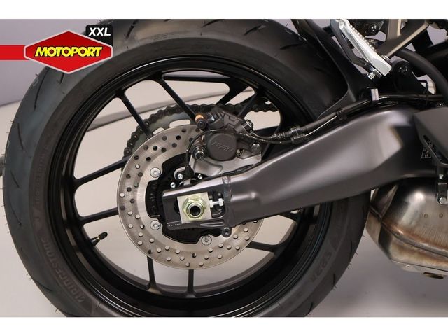 yamaha - mt-09-y-amt