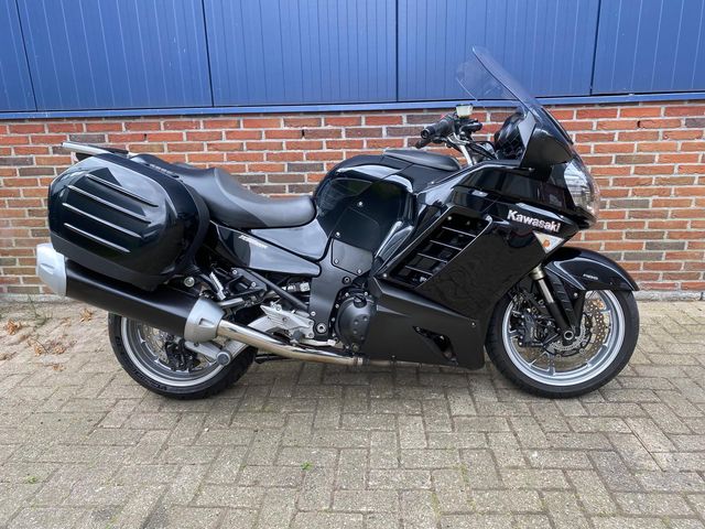 kawasaki - gtr-1400